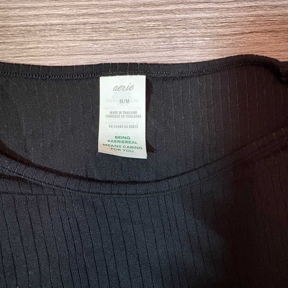 Aerie Ribbed pattern soft core - Picture 2 of 3
